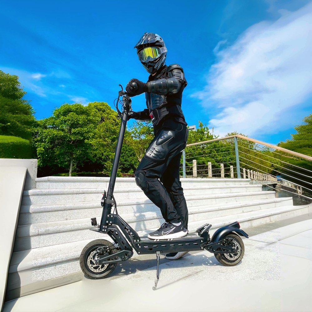 2023 New Design 1000w 2000w 3000w Germany Warehouse Off-Road Top Electric Scooter