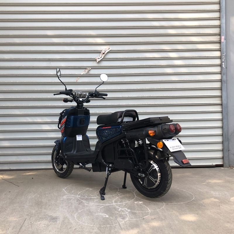 2023 Newest super quality adult electric motorcycle electric scooter 48v 72v Electric Motor Bike Moped scooter Scooty
