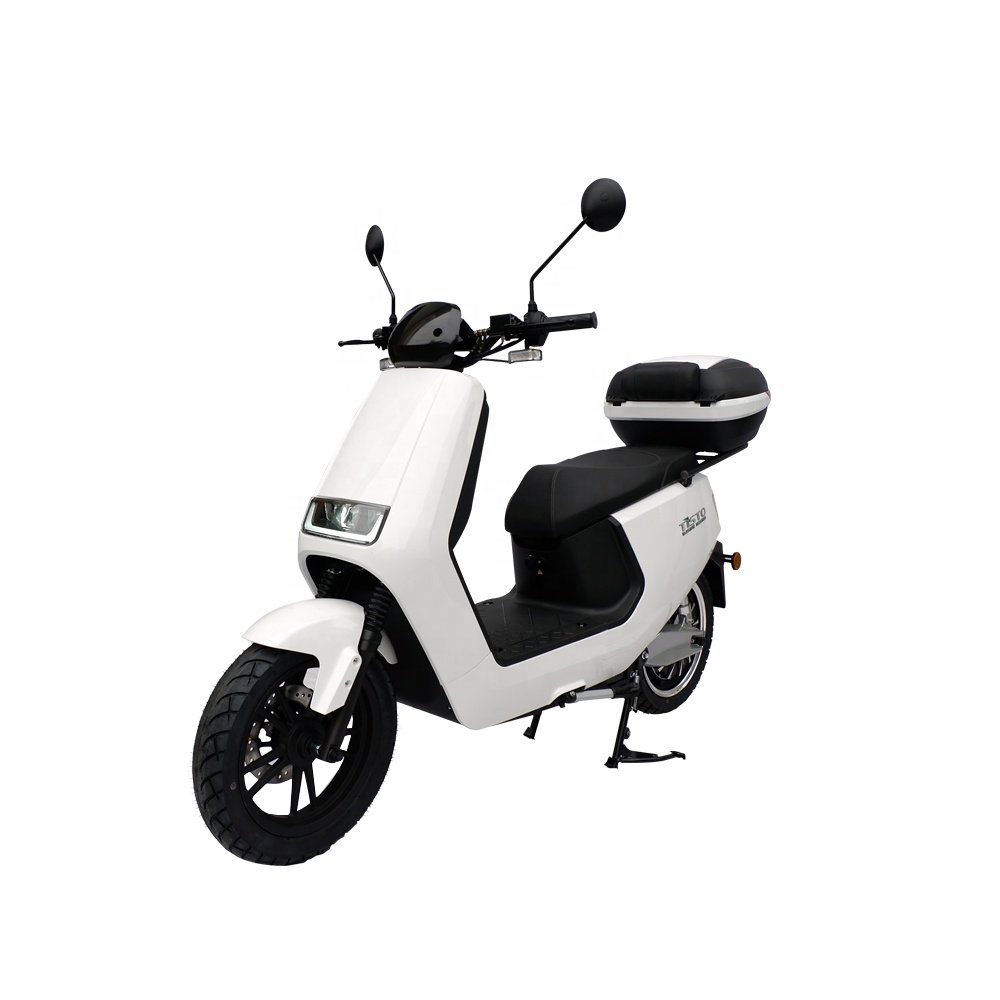 Long range motorcycle distance 3 years warranty pure ev 3000w novus electric scooter moped with seat