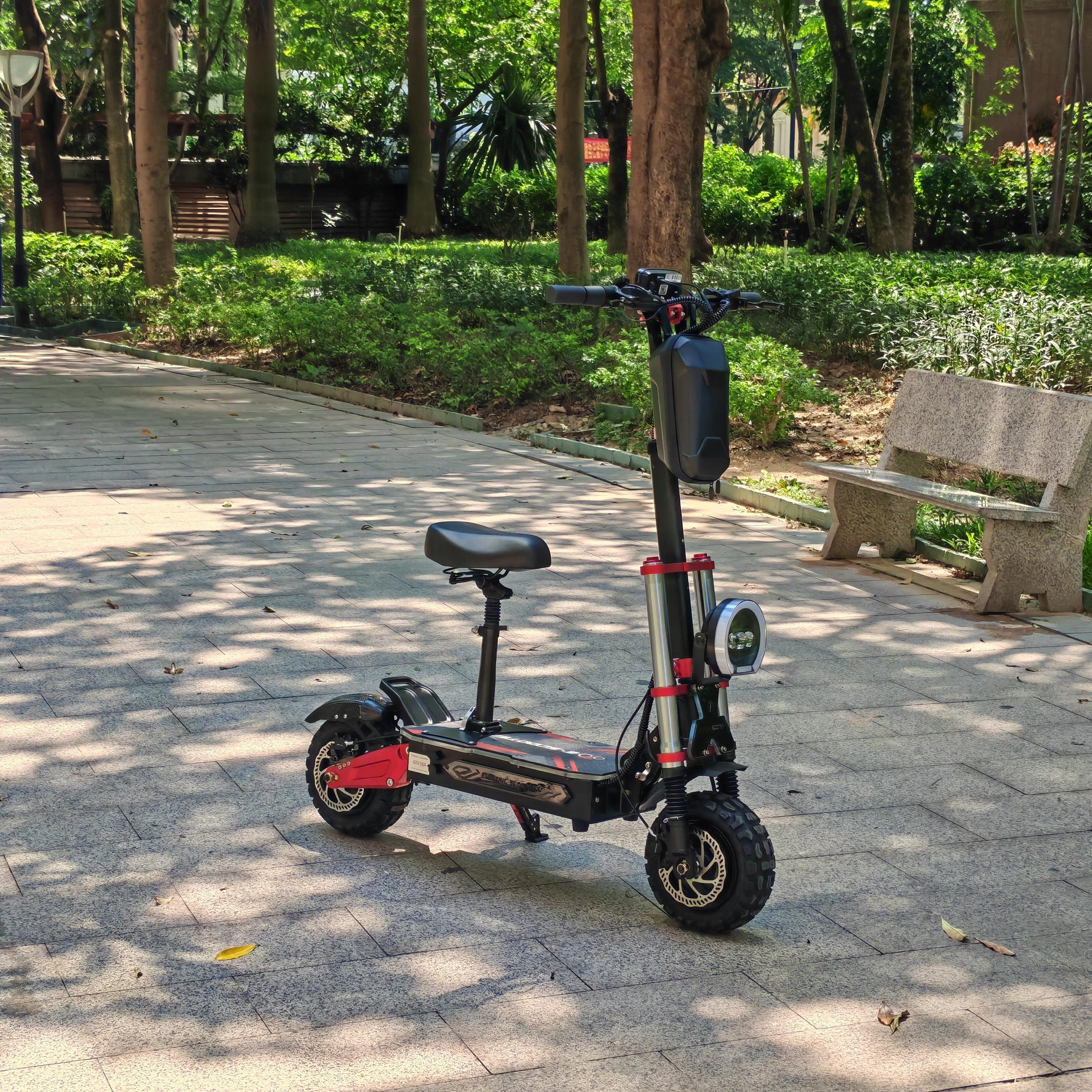 USA UE Wholesale 6000W Power Electric Scooter With Seat Adult Use 2 Wheels Scooter High 120KM Long Range Electric Scooters