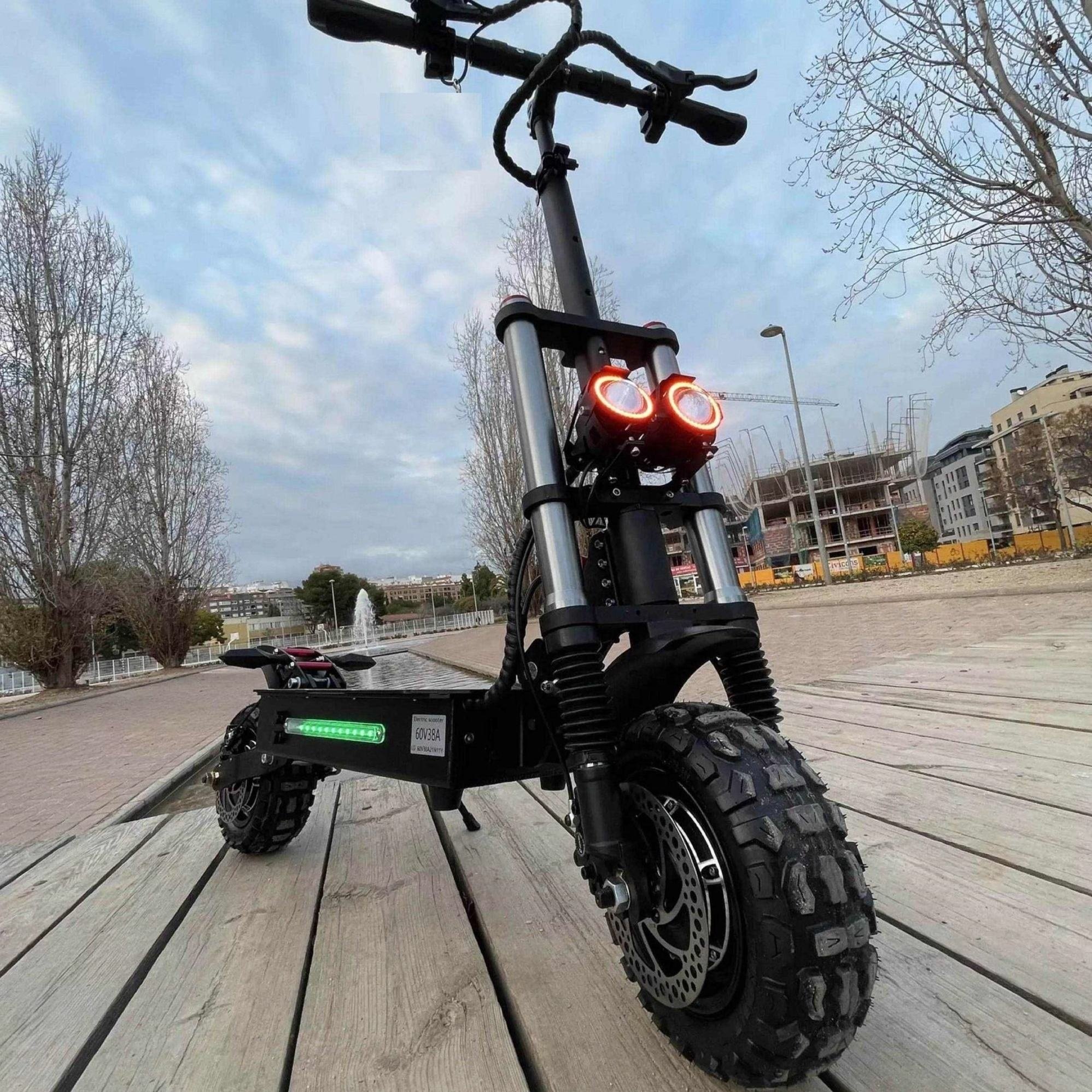 BOYUEDA 2024 New 5600w 6000w 60v 38ah Dual Motor Adult Off-road Electric Scooter with Acrylic Scooter