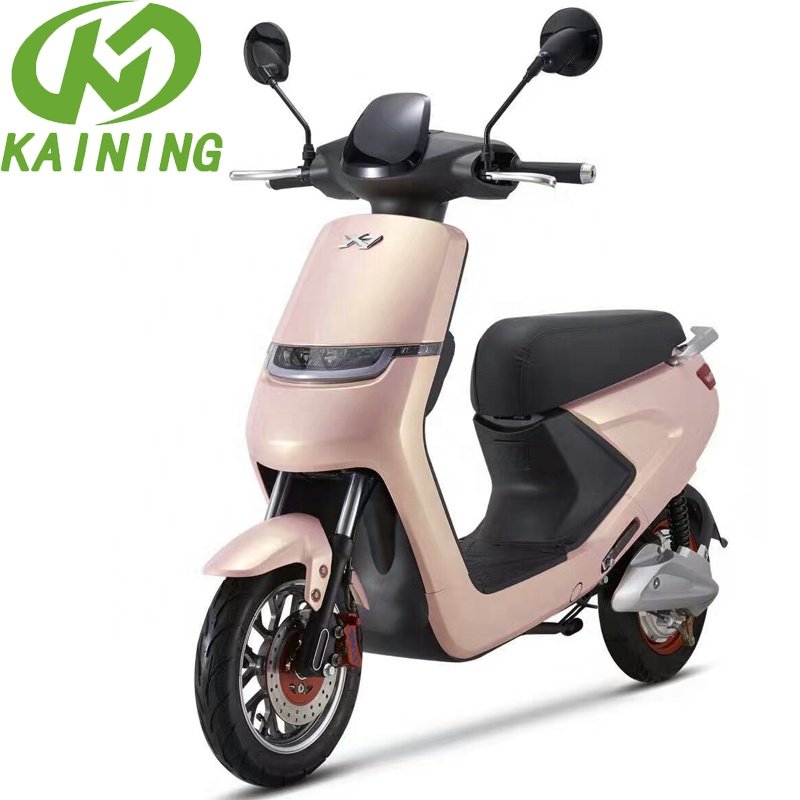 Kaining High Performance France Electric Motorcycle Scooty 60 mph Electric Scooter