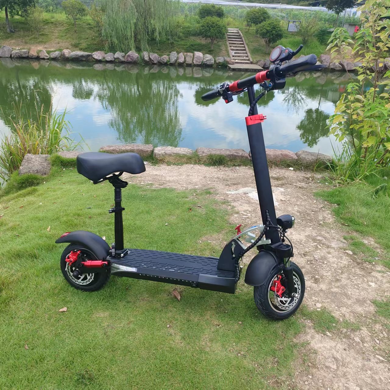 EU Warehouse Electric Scooter Adults Powerful 800W 48v 15ah Seat Unisex Two-Wheel scooter Max Speed 45 km/h Range 65km per 150kg
