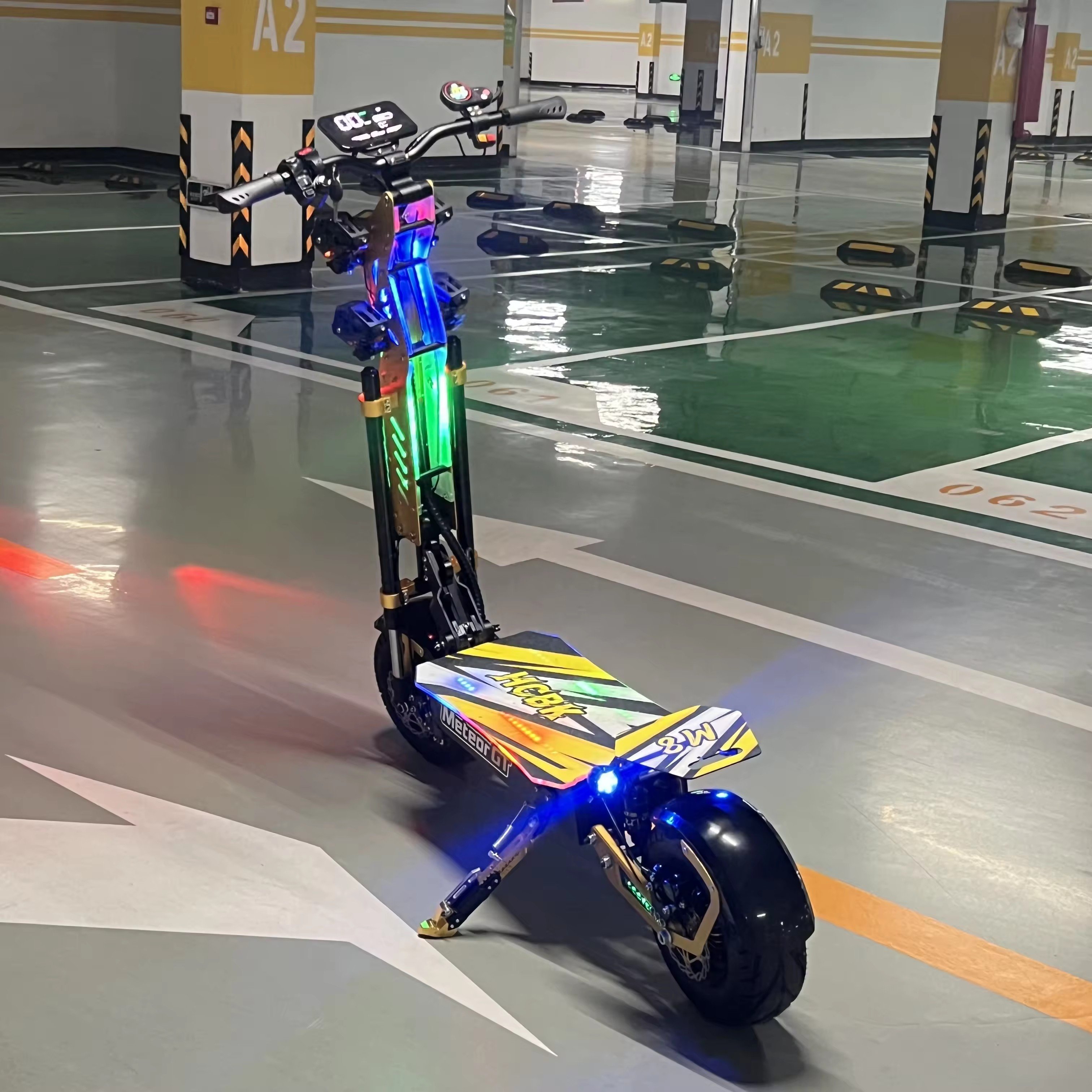 Warehouse USA MAITEJIES GT-M8 Dual Drive 10000w 72V50Ah 13 inch High Power Adult Electric Scooter
