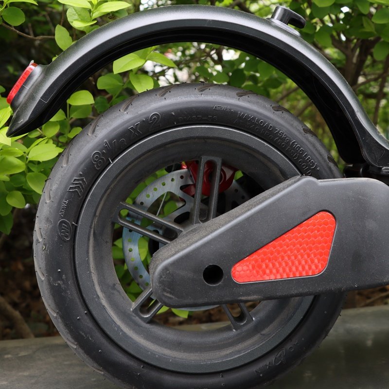 Hot Sale Blue Tooth Fold Scooters Light Weight 36V 350W Motor Battery Removable 8.5 Inch Electric Scooter Wide Wheel E Scooters