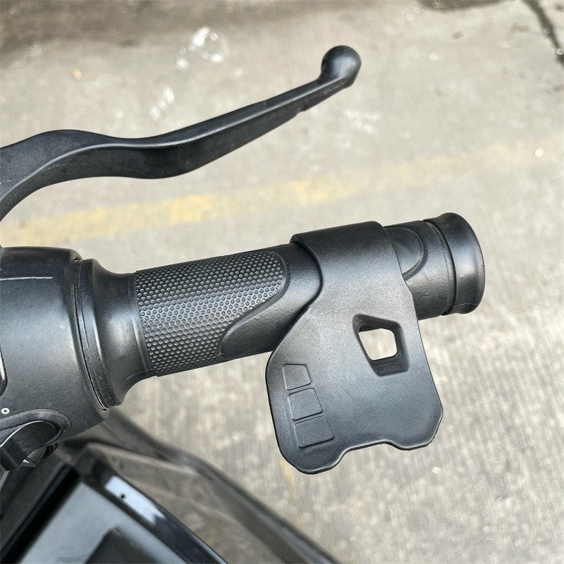 Motorcycle Throttle Assistant Cruise Control Grip Assist Handle Thumb Wrist Rest Labor Saver Electric Scooter Motorcors
