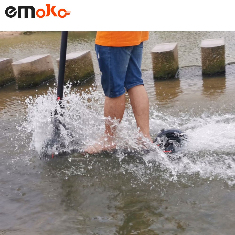 EU warehouse Emoko electric scooter adults off road fast for T4 8.5 inch foldable scooter support drop shipping