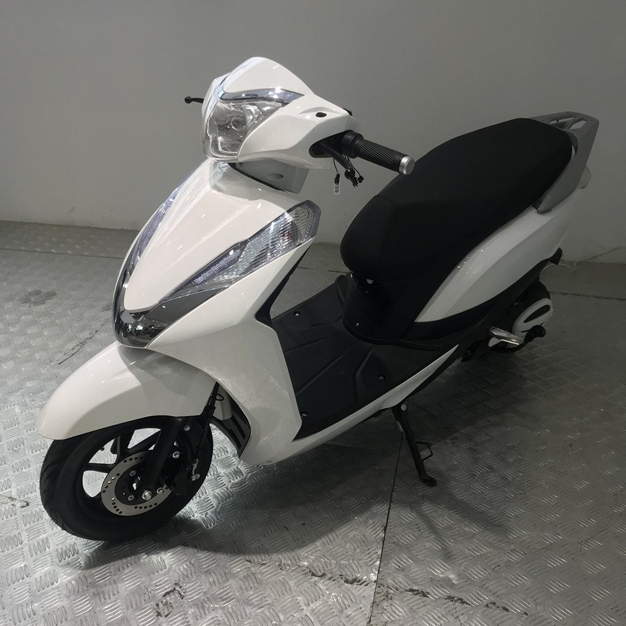 Dogebos new model electric scooter powerful mobility removable battery citycoco 2000w adult fat tire electric motorcycle scooter