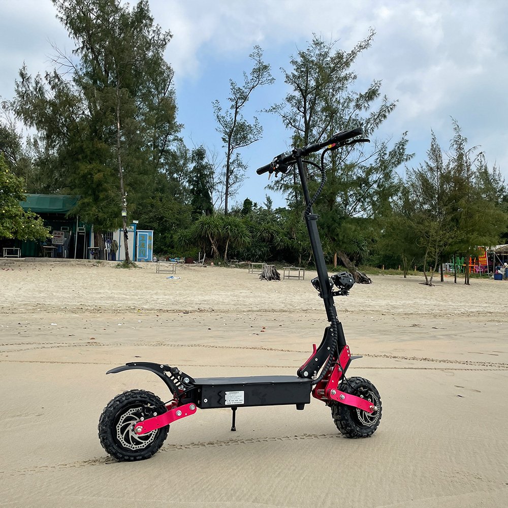 Customization 60V 5600W 80km/h electric off road waterproof scooter 2023 best selling EU US warehouse with CE FCC ROHS E Scooter
