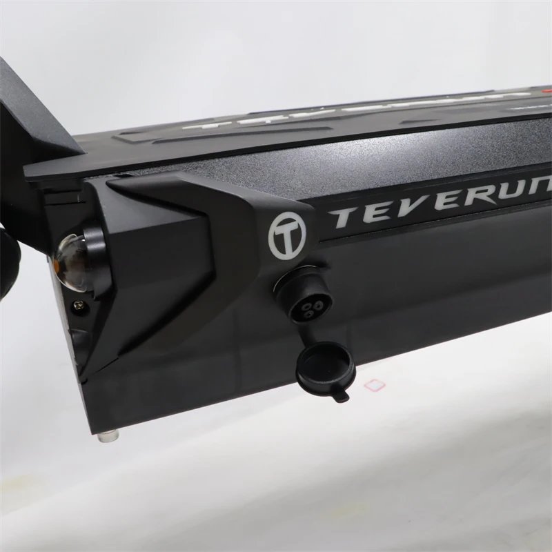 EU Stock Teverun FighterSupreme Ultra Electric Scooter 72V 60Ah SK Battery Dual Motor 4000W Top Speed 105kmh PKE Kickscooter