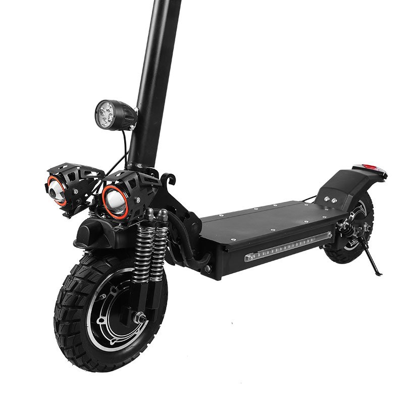 Factory Direct Selling Hot 2000W Scooter For 10-inch Tires High-Quality High Speed 70km/h Scooter
