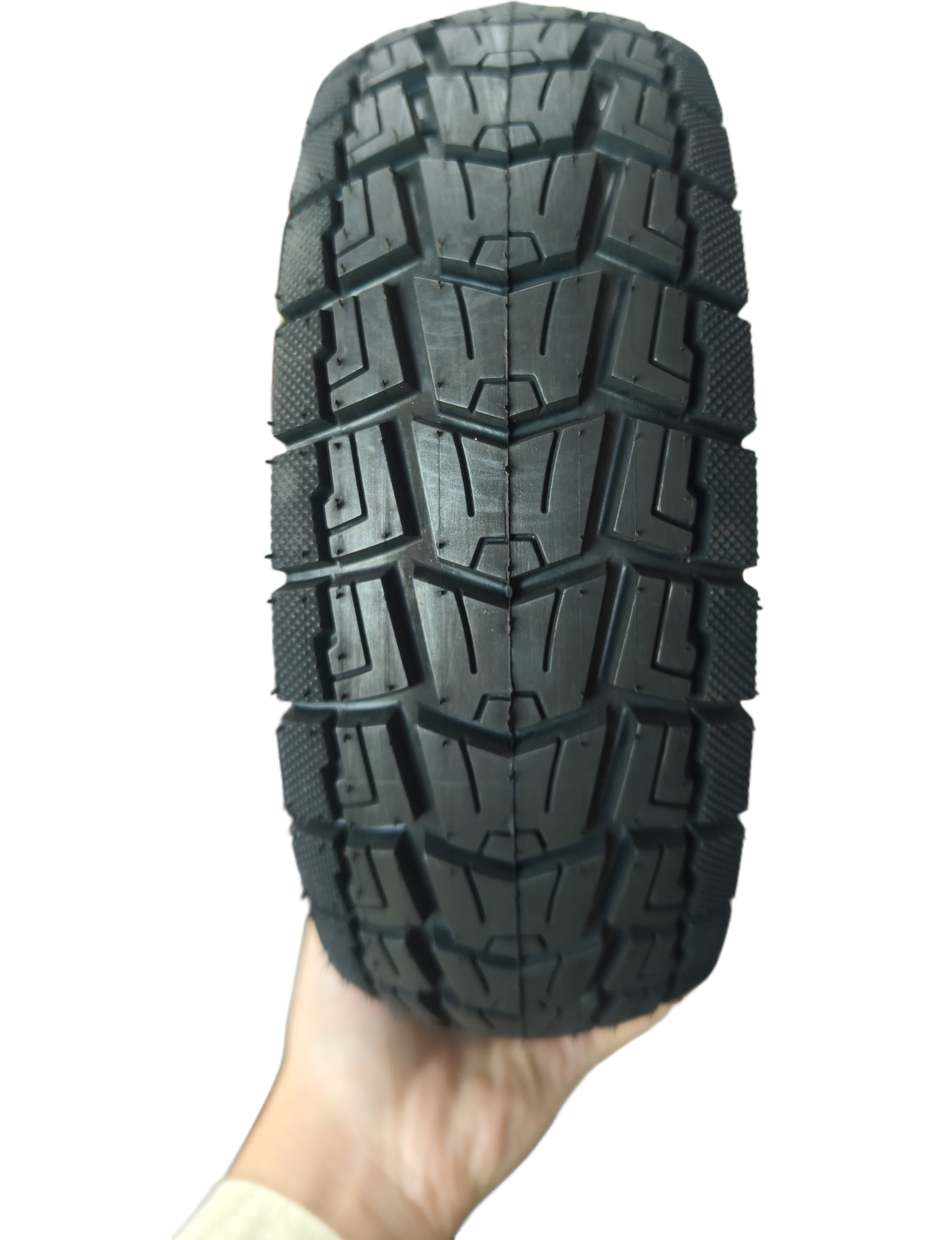 10*2.75-6.5 vacuum tire black rubber tubeless scooter outer tire. Replacement rubber outer tire for scooter wheel