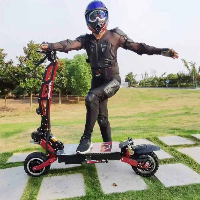 OEM ODM 13-Inch Electric Scooter with 6000W Power 60/72V Battery Dual Wheels 10-Inch Tires Optional Seat 6000W Electric Scooter