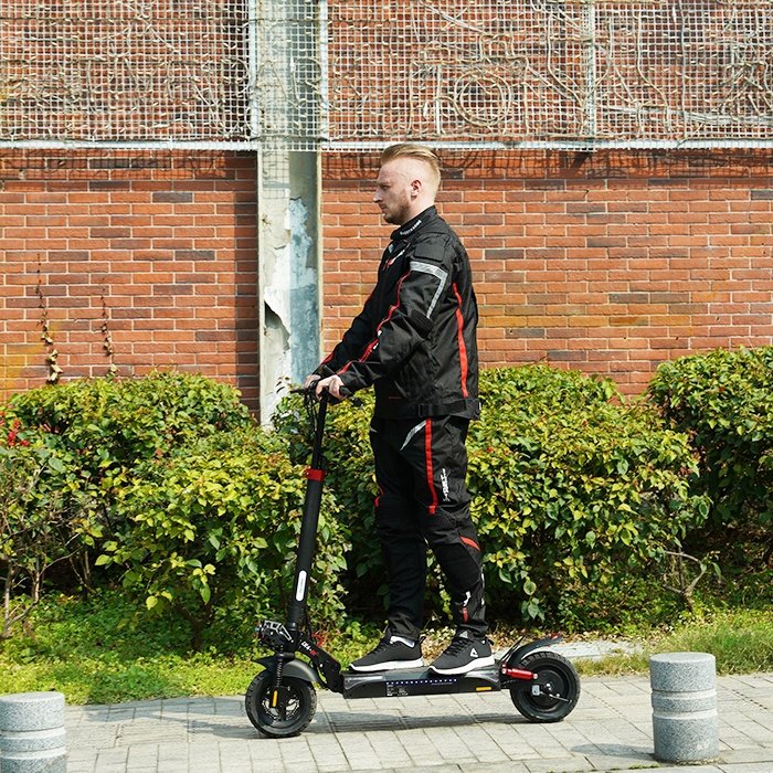 Electric Scooter 800w Motor Off road Foldable MobilityE-scooter 10inch Electric Scooters