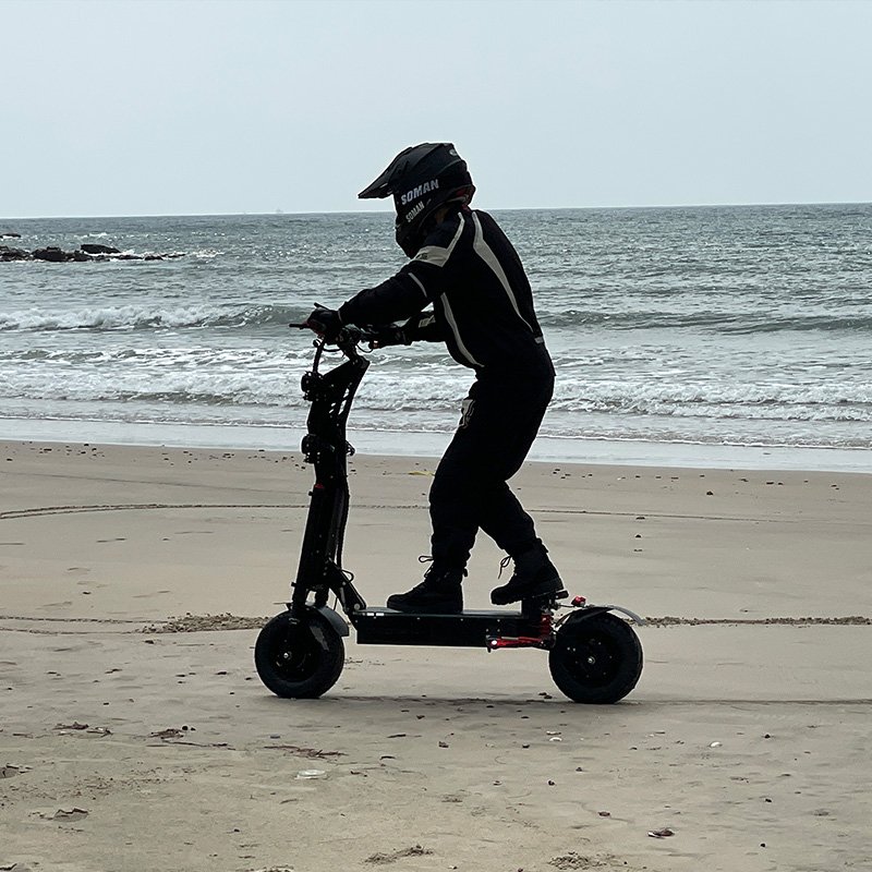 14-inch Wheels Off-Road Electric Scooter for Adults 140 KM Long Range Mileage 72V 45AH Dual Drive Portable Foldable E Scooter