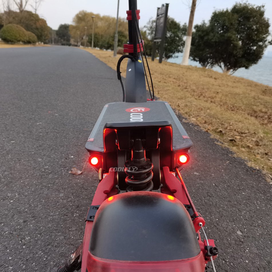 COOLFLY factory electric scooter big wheel eu 60v 2400w 50mph e scooters t10-ddm in Spanish warehouse dropshipping