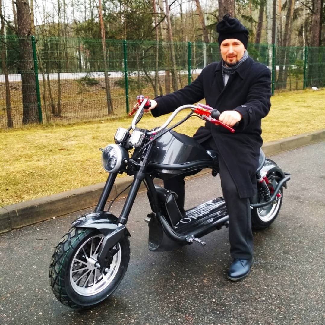 Dropshipping 2000W 10 Inch Chopper Honeycomb Tire Adult Electric Scooter Overseas USA Warehouse Citycoco Door To Door