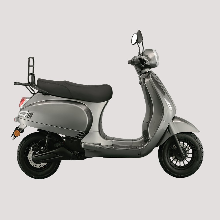 EEC CKD High Speed Long Range 1500w 60v 23.4ah Removable Lithium Battery Electric Scooters Motorcycle