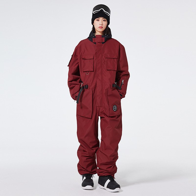 Single-skinned skating suit with a loose-skinned, open-air weather and waterproof ski suit