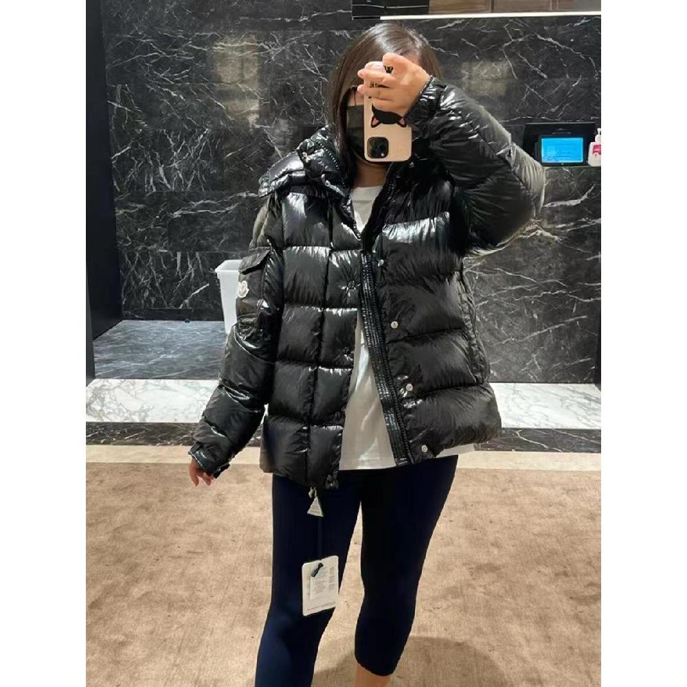 Backseat Moncler/The 70th anniversary of the new Mayamaya hoodie girl ski coat