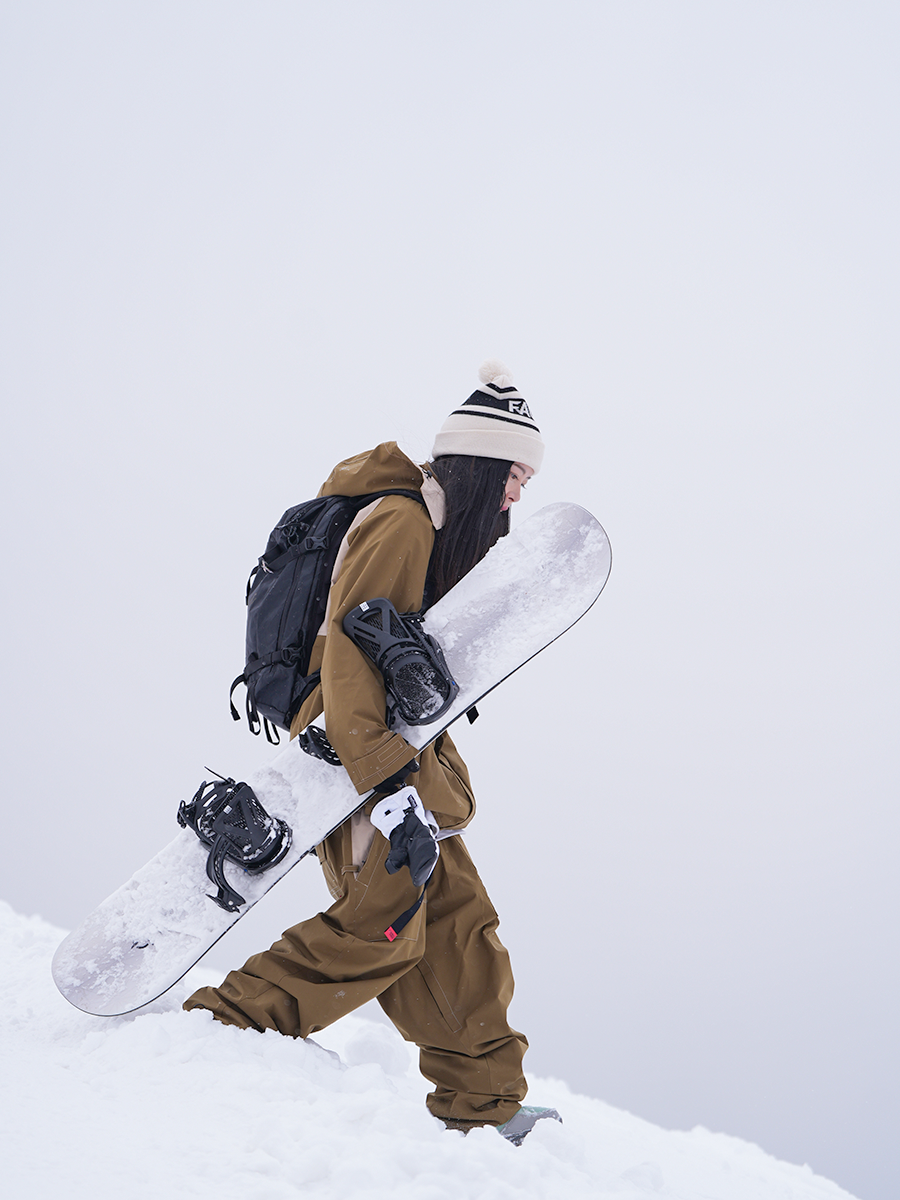 CoboFree ski suit, 3L waterproof, windproof snowpants, and a couple's snowsuit
