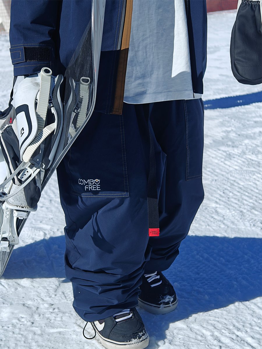 CoboFree ski suit, 3L waterproof, windproof snowpants, and a couple's snowsuit