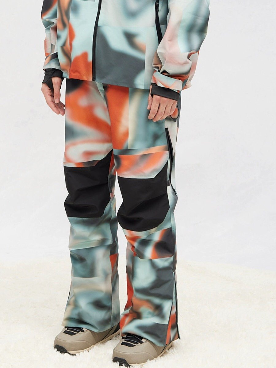 RandomPow, a new flair ski suit for both men and women