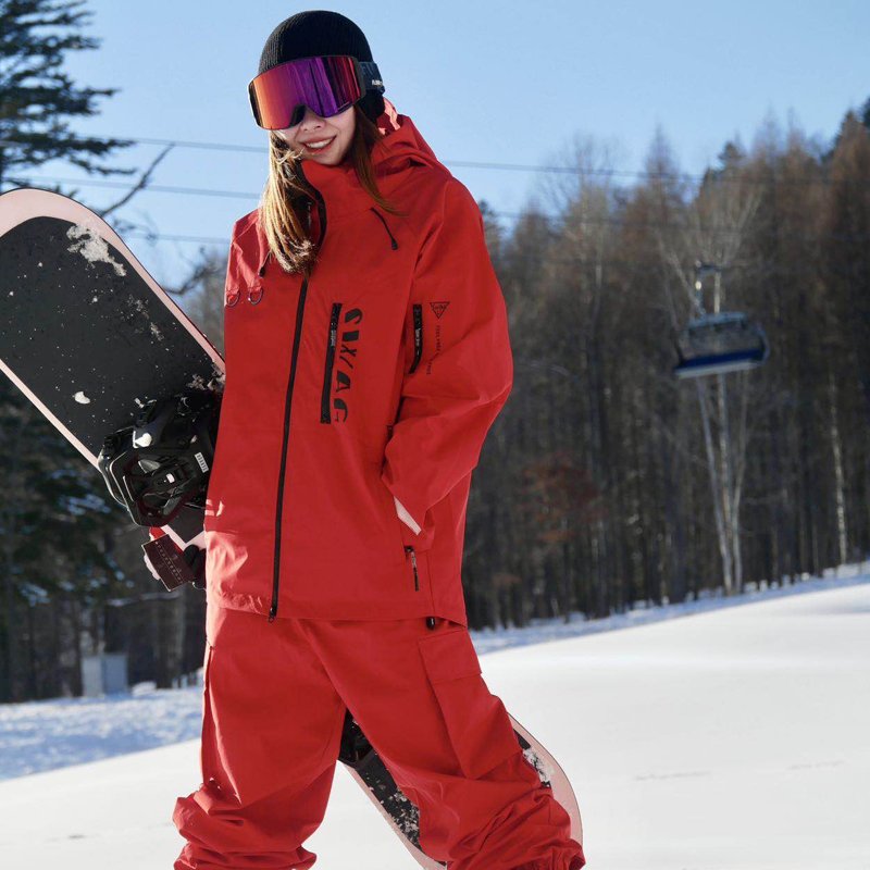 Ms. Swagli's double-board skating skating suit