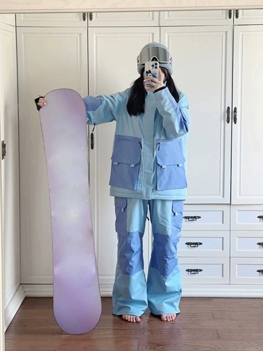 FYUT'S NEW OUT-OF-DOOR SKI SUIT FOR MEN AND WOMEN WITH A SINGLE, DOUBLE-SKINNED, SPECIALIZED SKI JACKET FOR WATER RESISTANCE TO GRINDING AND HEATING