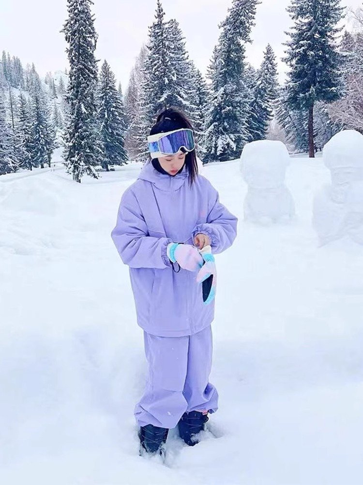 2023 new ski suit for young women in winter