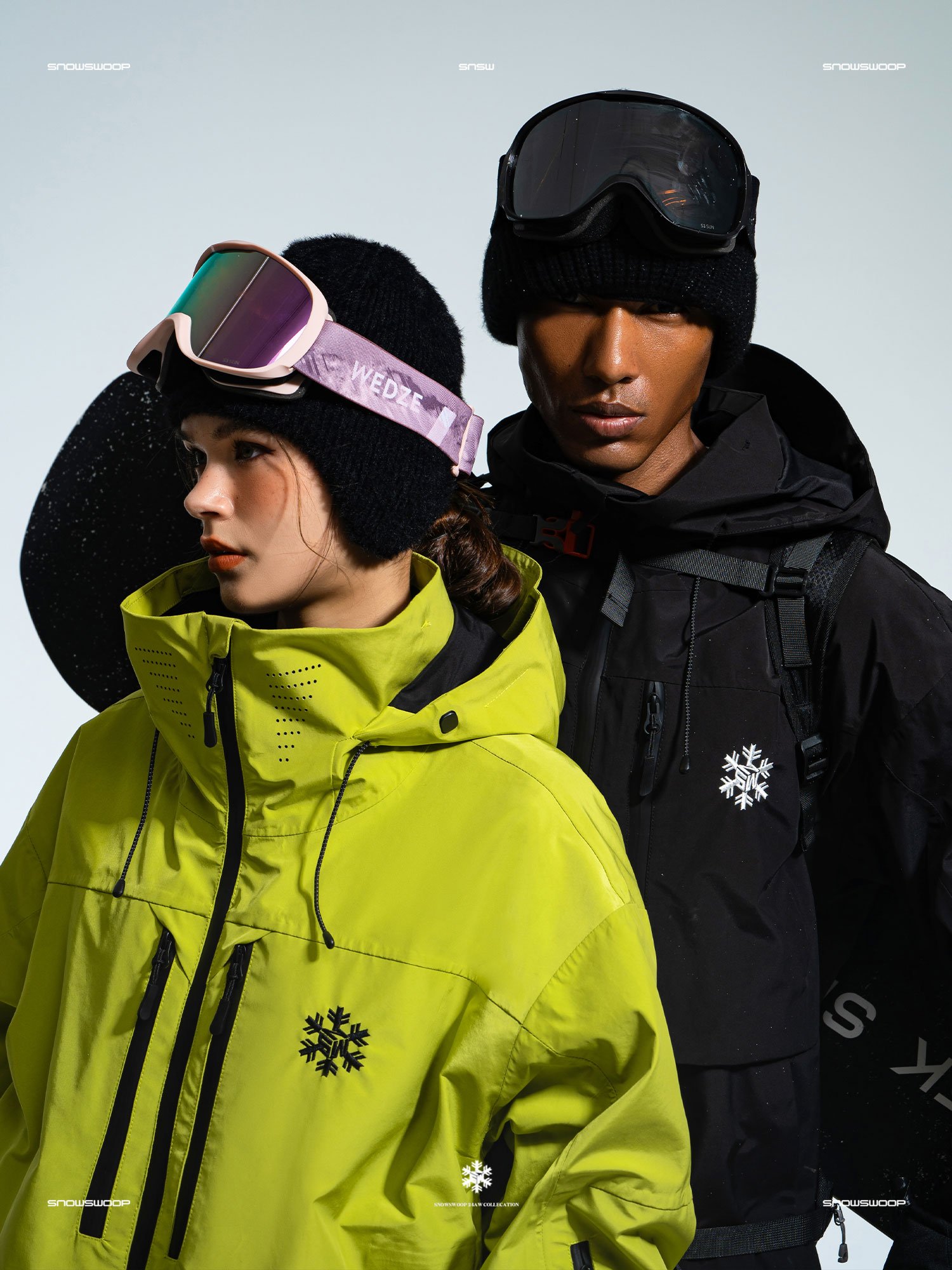 SNOWSWOOP SINGLE-SKINNED FOWL SKI SUIT WITH A 3L SPECIALTY IN WATERPROOF AND WINDPROOF COATS