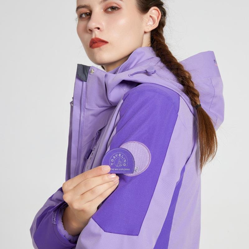 The official Nikenik 2023 new outdoor assault suit, with three men and women, can be removed from the wind and water