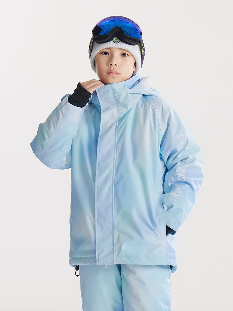 Cold-Element child ski boy hoodie with a large child outdoor ski pants on a two-board heater