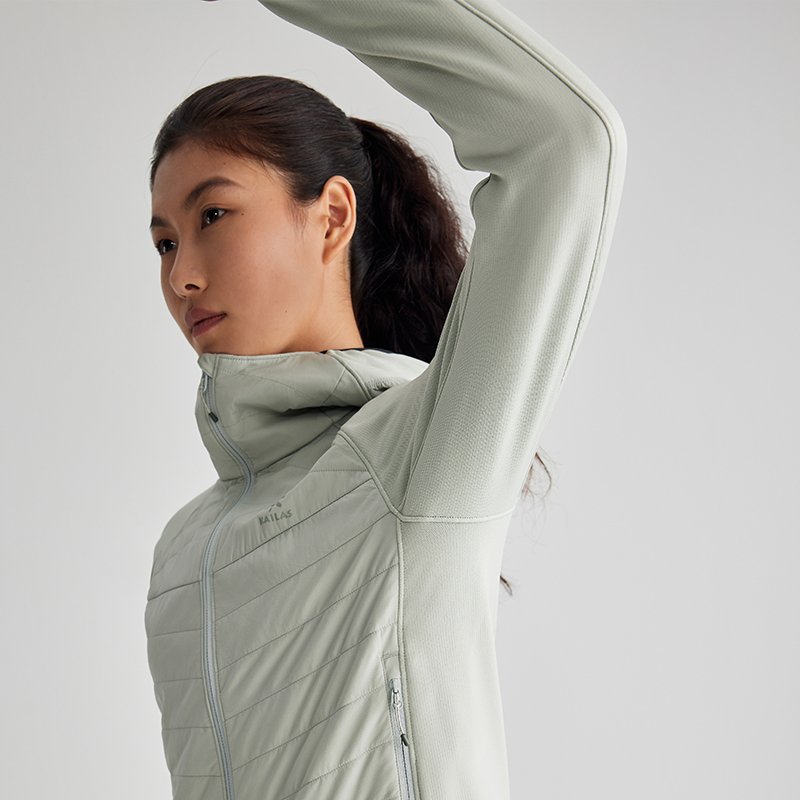 WOMEN'S T.T. 40 FOR A WALK-AND-SKI COAT FOR AN OUTDOOR VENTILATOR