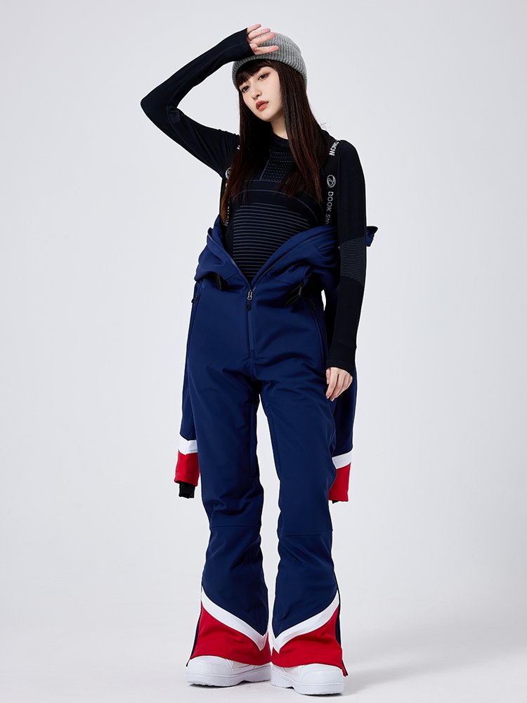 The new skating suit for women during the winter show a wave of waterproof skiing equipment outside the scrawny suit