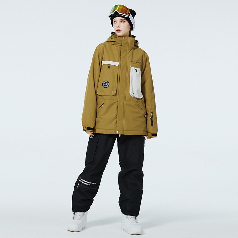 The new one for the women's ski suit, the man's in the outdoors for the winter, warm and thick, two-board ski pants