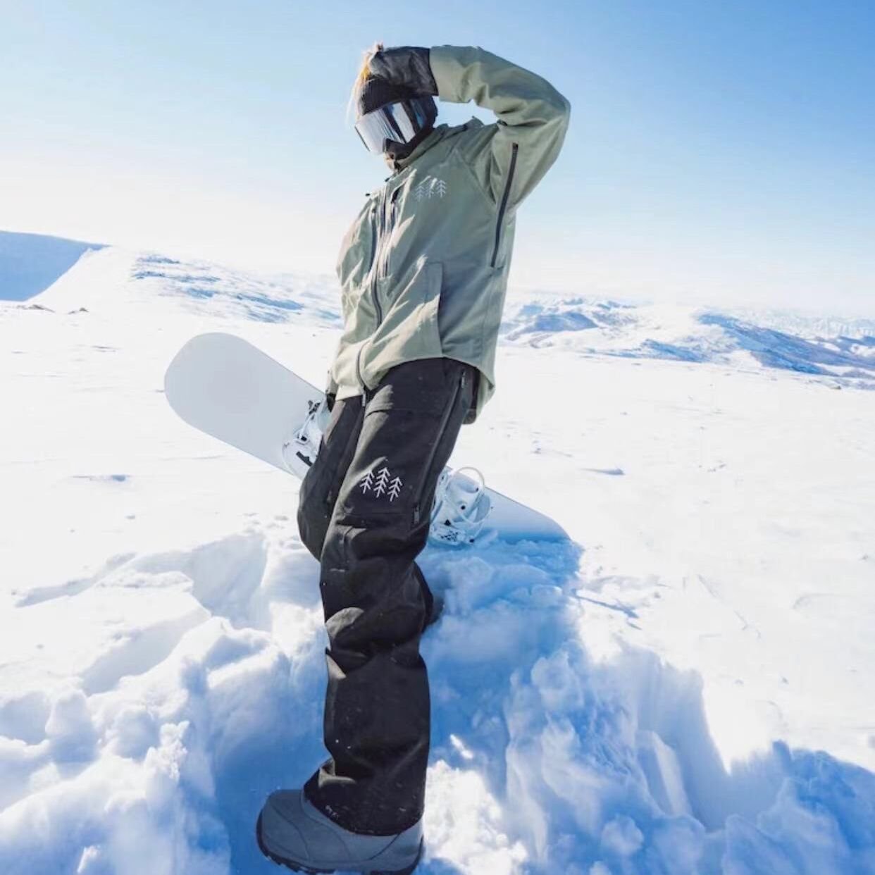 Lease of a snow-skissing suit on the northern slope of the Long White Hill, awka single-board professional skiing suit for outdoor water and wind protection L