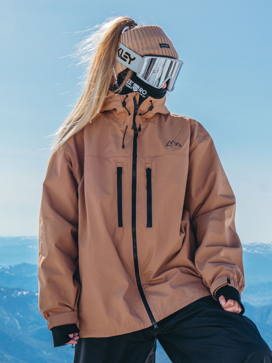 Cool and velvet skis for women in the tropics and winters