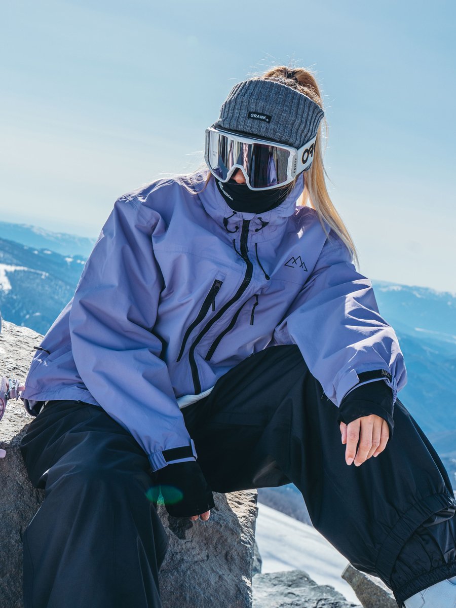 Cool and velvet skis for women in the tropics and winters