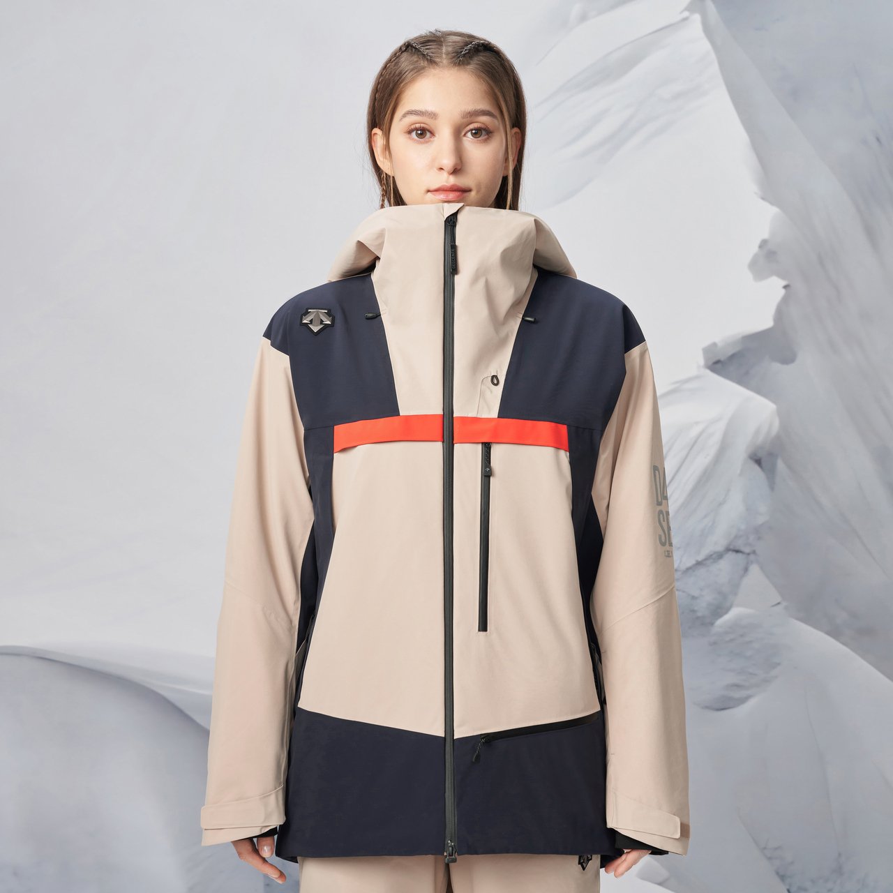 DESCENTE DISANTER SINGLEBOARD RWSB SPECIALTY IN OUTDOOR SKI SHIRES TO KEEP MEN AND WOMEN WARM AND SAFE FOR THE WINTER