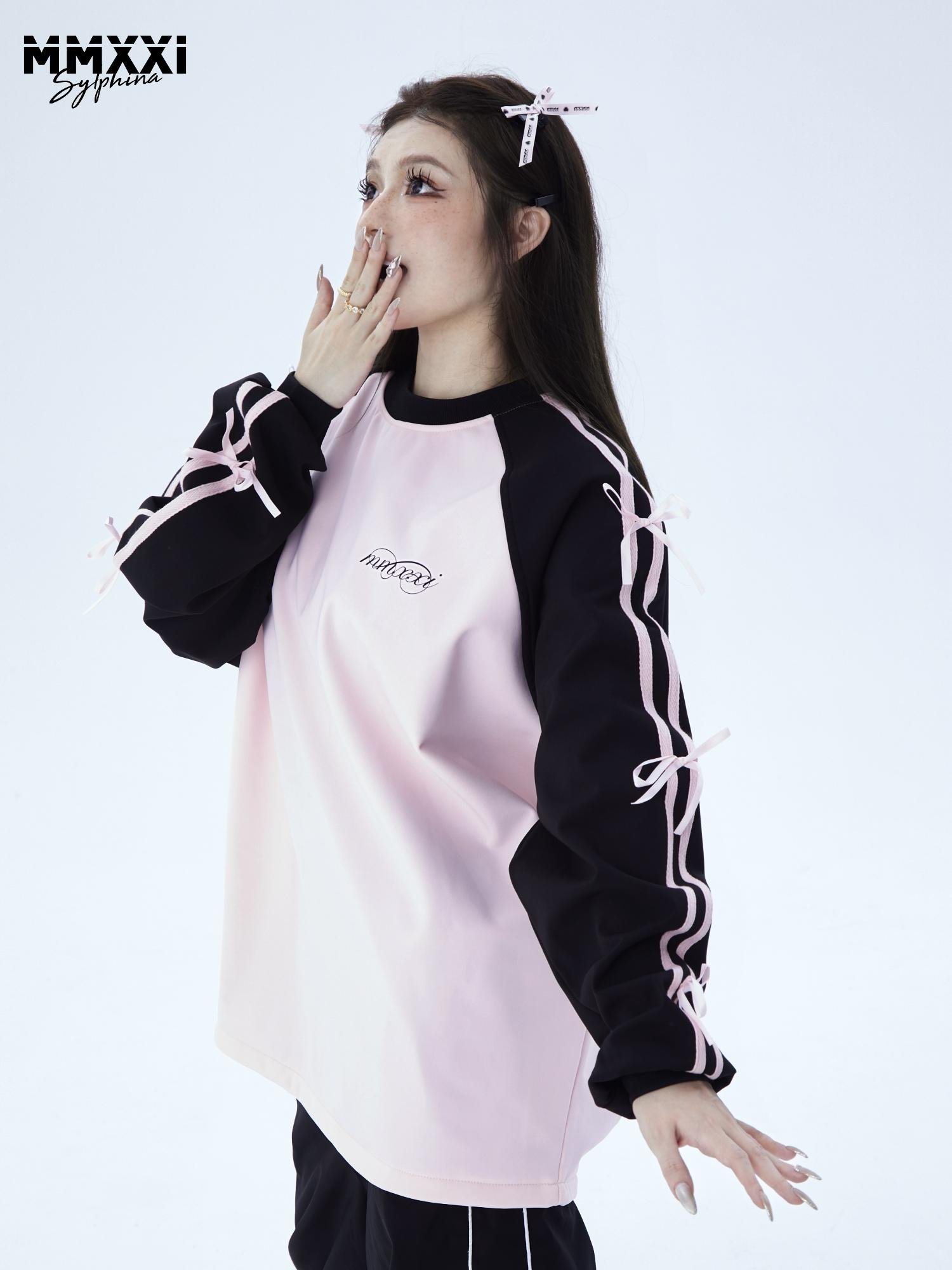 MMXXi "The City's Hot" Black Shirt Ski Girl's Waterproof Clothes and Cute Skip-Pants suit