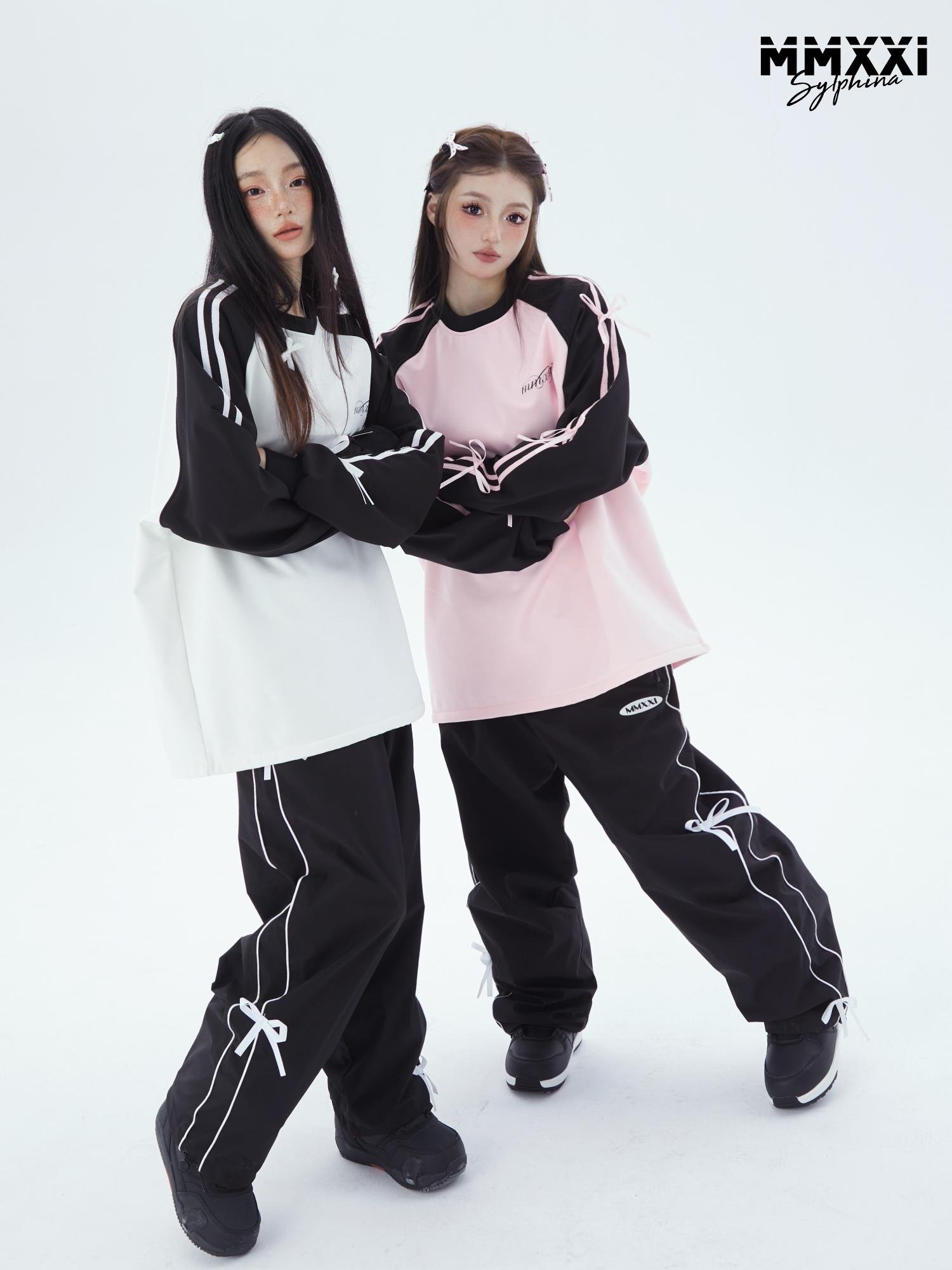 MMXXi "The City's Hot" Black Shirt Ski Girl's Waterproof Clothes and Cute Skip-Pants suit
