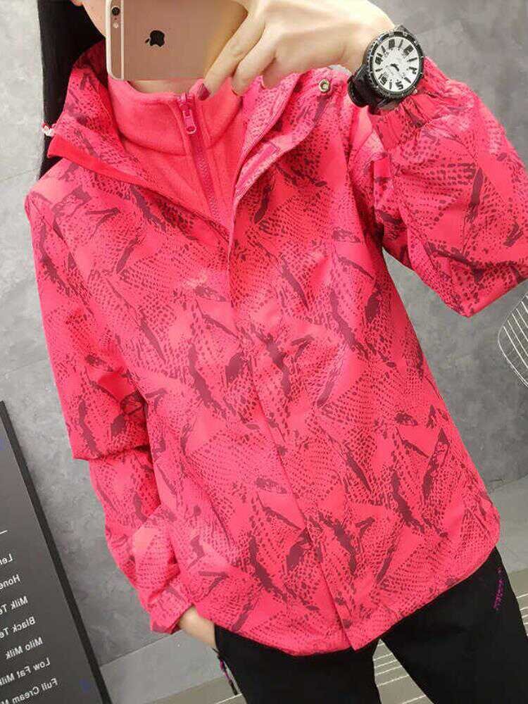Three-and-a-half-year-long, warm-and-church-flush, wind-proof and water-proof walk