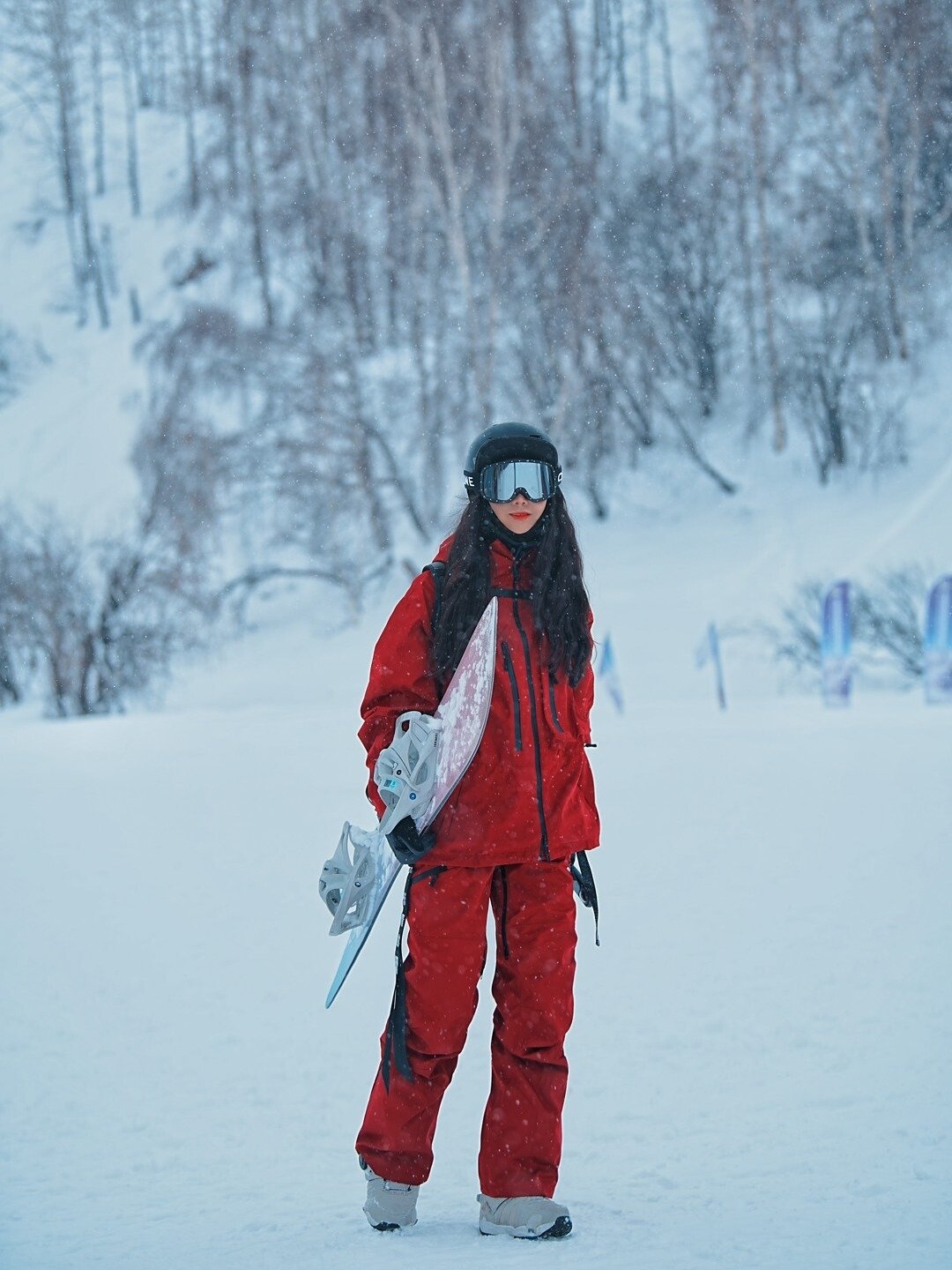 Awake Beast ski suit, single-skinned snowpants, full pressure 3L for waterproofing and wind easing