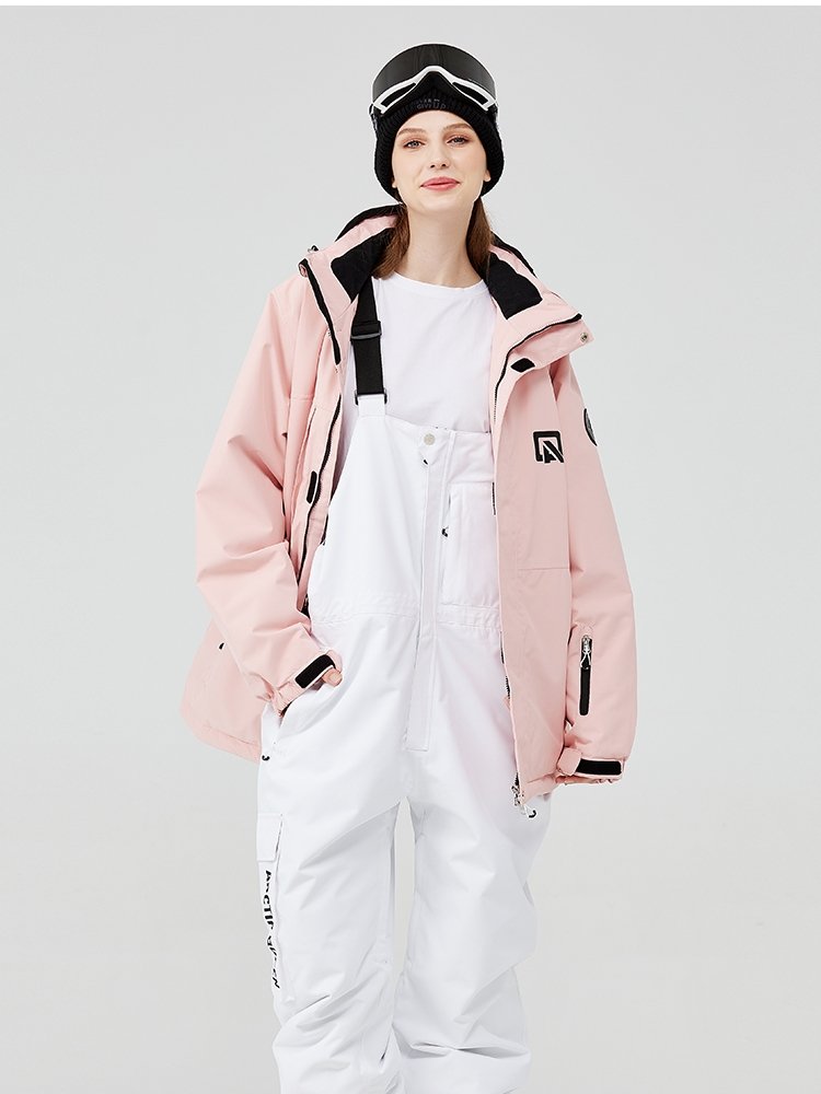 Skisuits with a large, loose-size, single-skinned, windproof and waterproof ski clothes to keep them warm