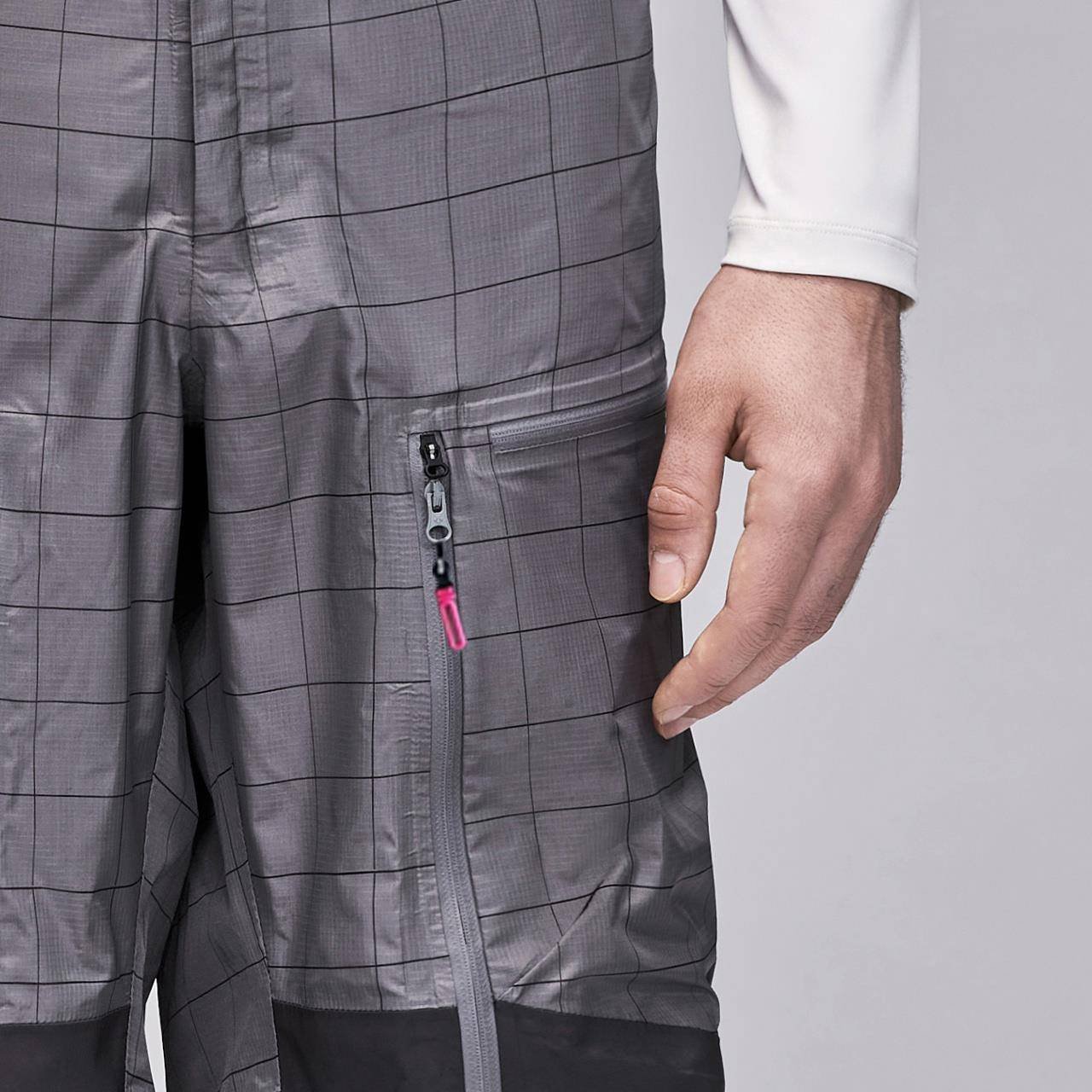 DISANT, DESCENTE X KAZUKI