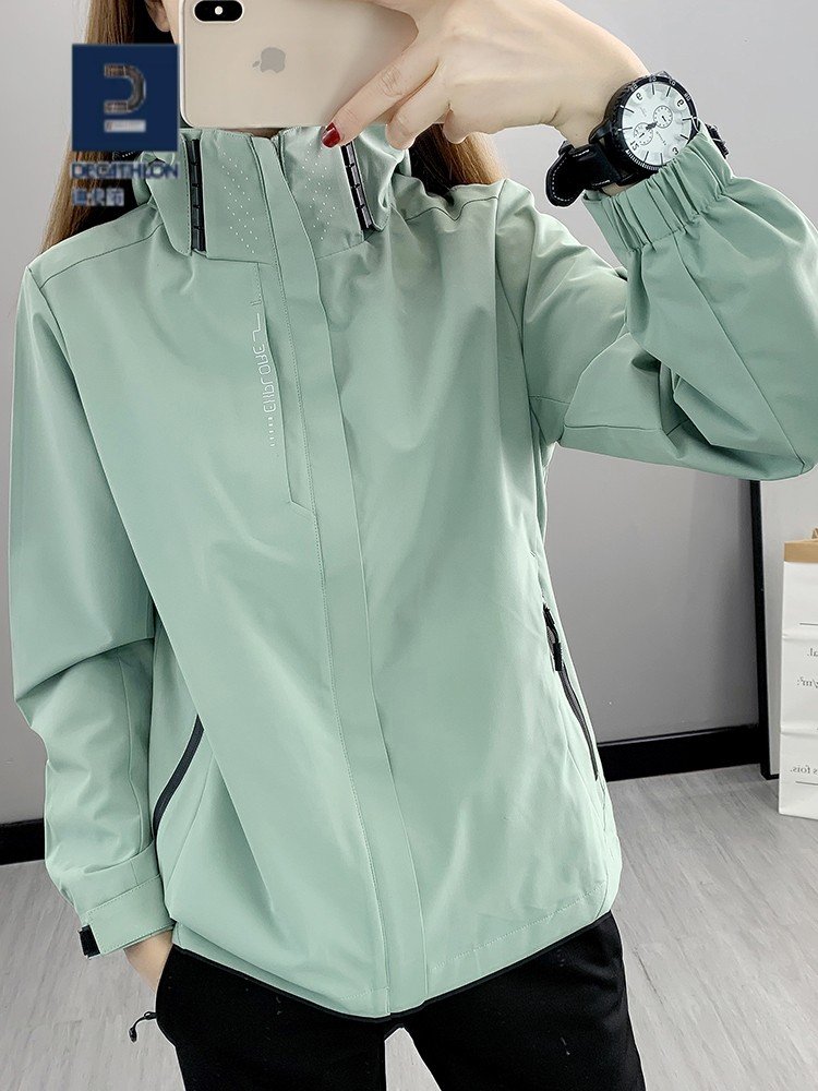 Dicannon's T-shirts and women's T-shirts can be removed from the t-shirts of the autumn and winter