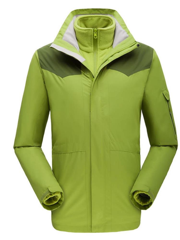 The men and women in the Philapai field assault suit are one or two pairs of autumn and winter velvet and thick wind and waterproof