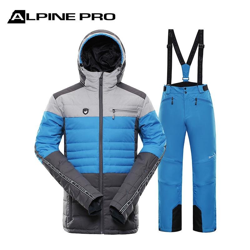 The Alpini man's couple's ecstasy, with a warm, single, double ski suit kit