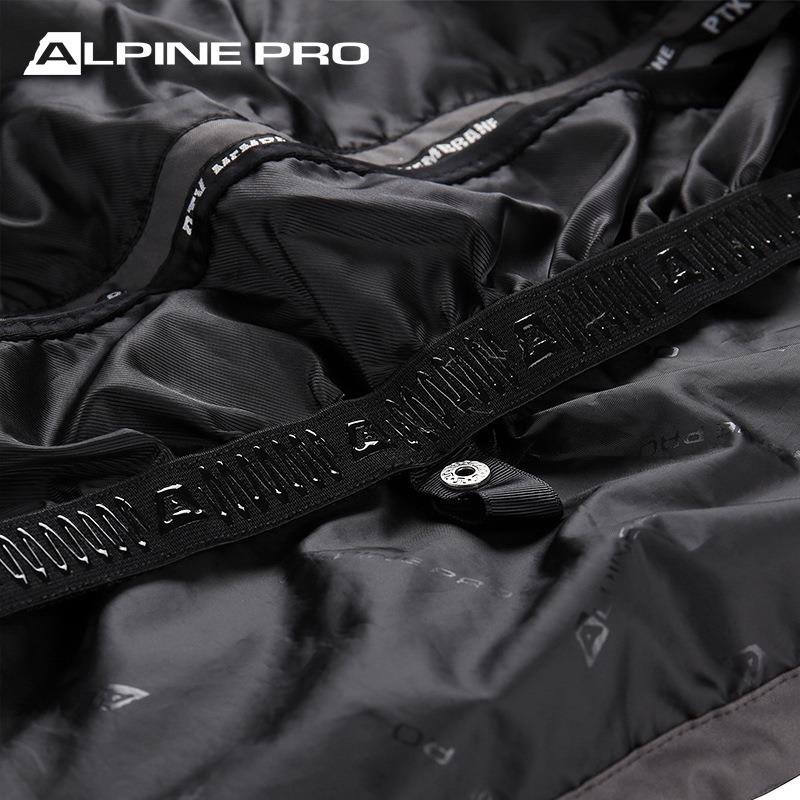 The Alpini man's couple's ecstasy, with a warm, single, double ski suit kit